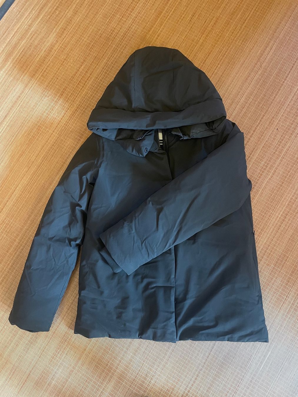 Elvine Jacken: ELVINE Winter Jacke mit Kapuze Grösse S – Gebraucht aus Zürich von Chr_81
