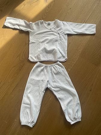 Pyjama Grösse 104 von Petit Bateau