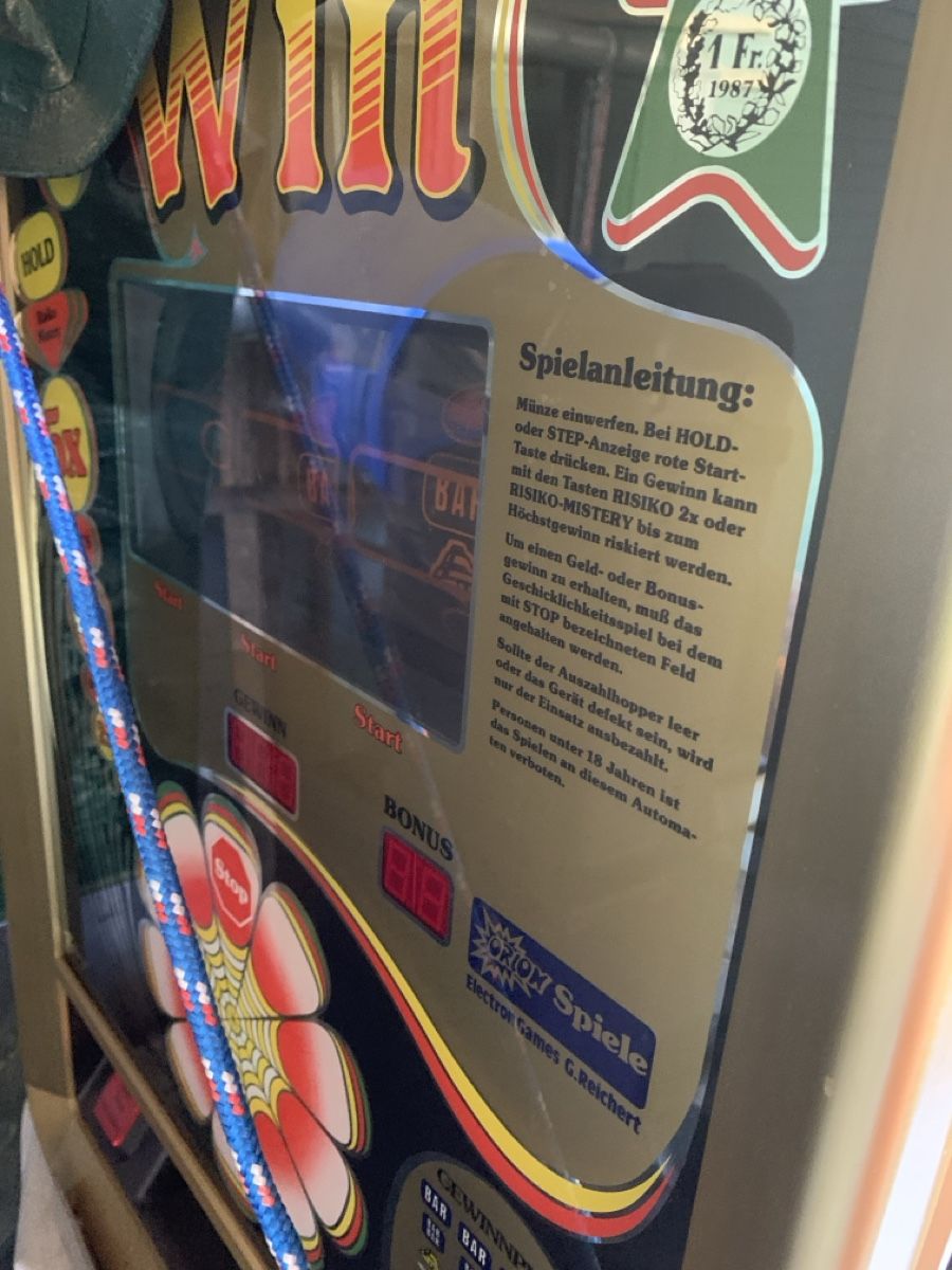 Spielautomaten: 5 Spielautomaten – Gebraucht aus Wolfhalden von SecondAntique 3