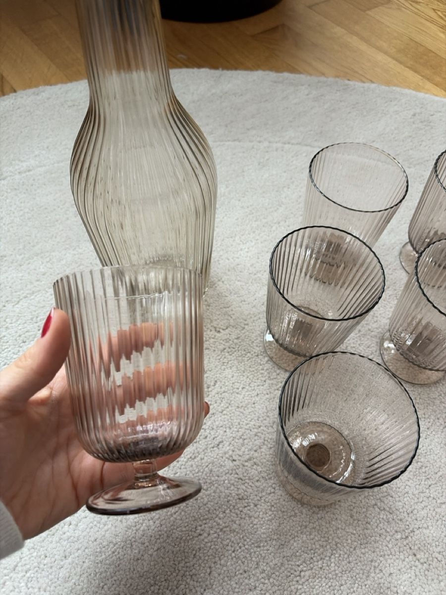 Ikea Set di piatti: Karaffe mit passenden Gläsern, Ikea – Nuovo e nell'imballaggio originale da Zürich venduto da ufe_f5q5 1