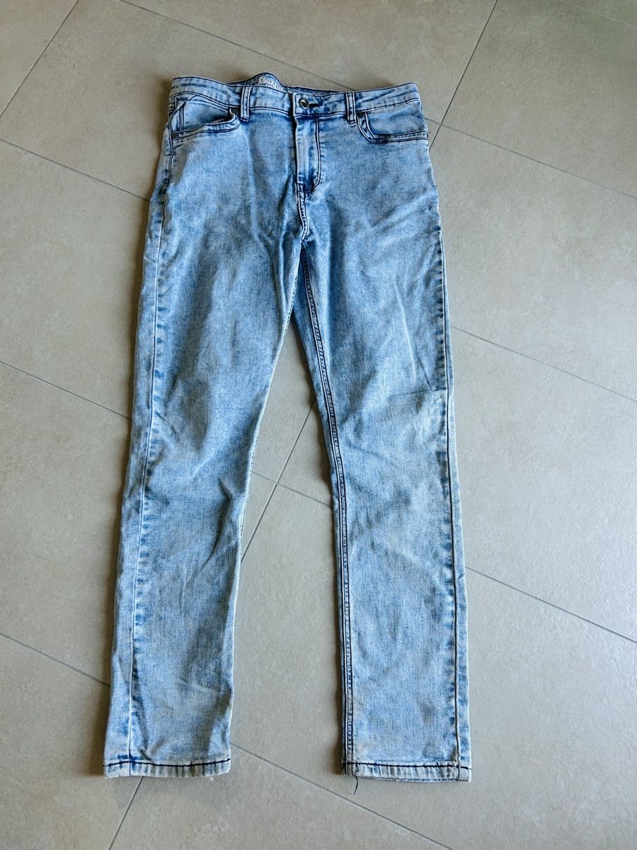 Pantalons: Pantalon Jean  – D'occasion à Founex par etswang