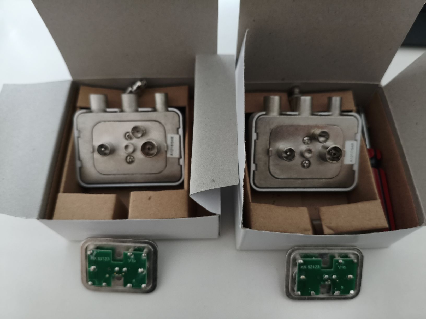 Unità & Adattatore: 2x Multimedia Adapter – Nuovo e nell'imballaggio originale da Bern venduto da surfpr0 1