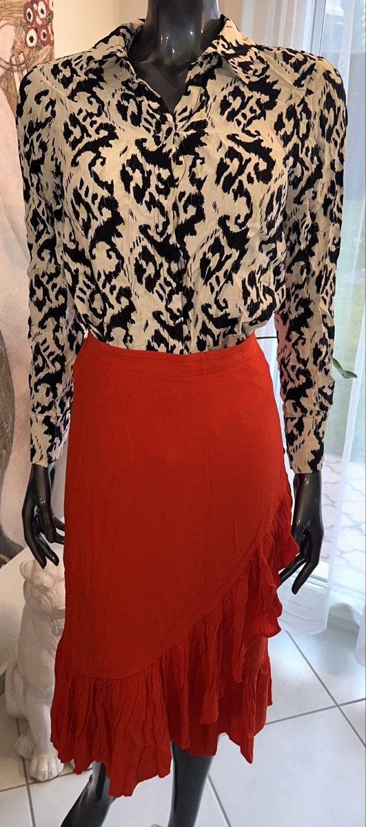 H&M Gonne: H&M ROCK GR. 34 – Usato da Unteraegeri venduto da MH203 1