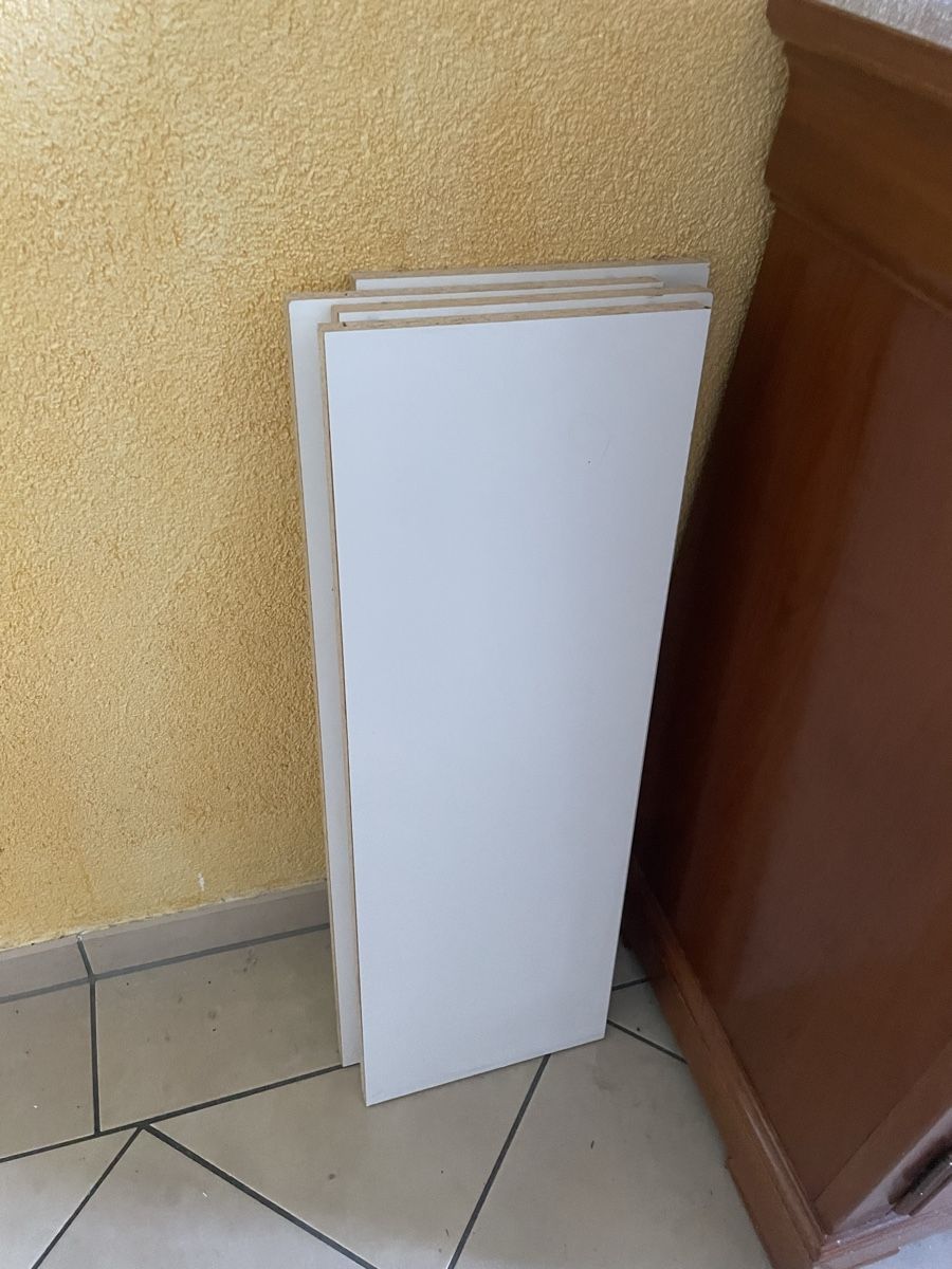 Regale: 4 Billy Ikea Tablare 76x26cm mit Halterung  – Gebraucht aus Bergdietikon von antovale
