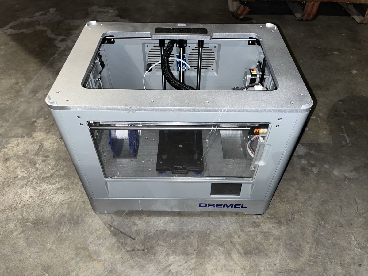 Dremel Imprimante 3D: 3D Drucker Dremel Digilab  – Défectueux à Schötz par RcK1994