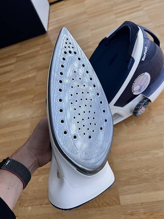 Ferri da stiro: Tefal Pro Express Bügelststion – Usato da St. Gallen venduto da ryo83 1
