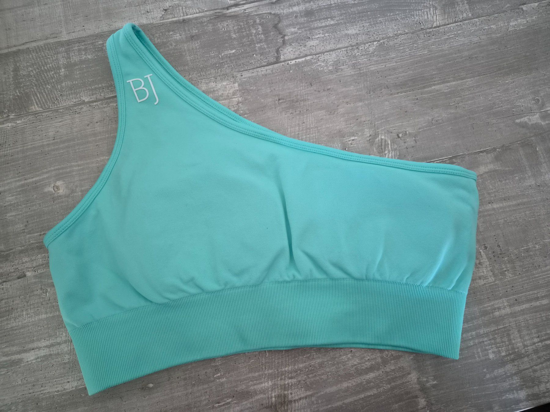 Sonstige Unterwäsche: BJ : Brassière en L – Neu (gemäss Beschreibung) aus Loc von amazine84