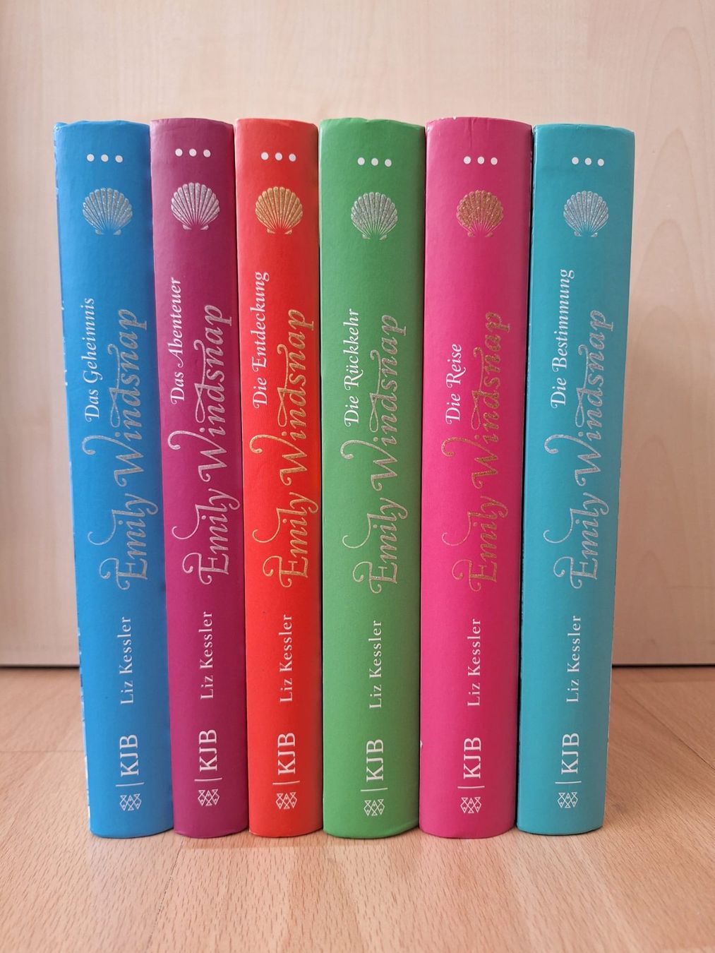 Libri: Emily Windsnap Band 1-6 – Usato da Buchrain venduto da Doribug 2