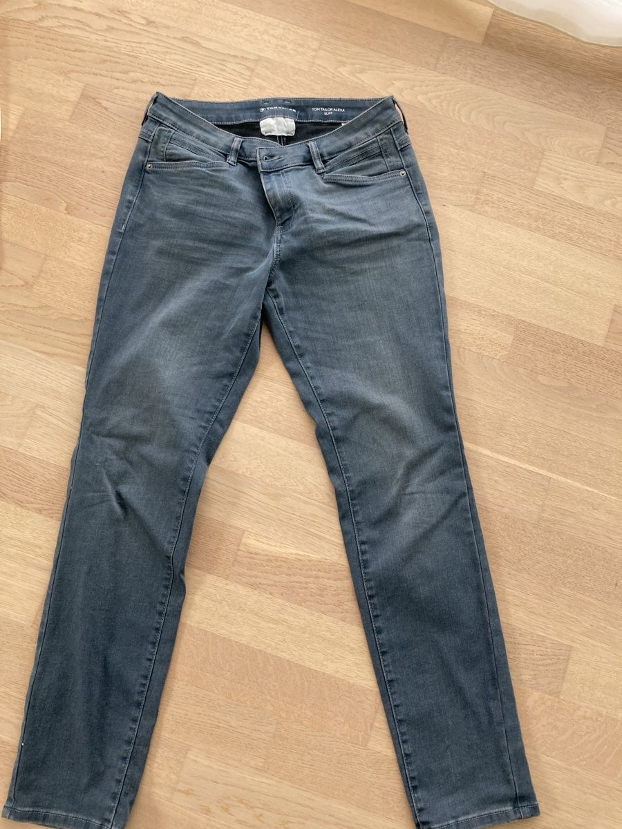 Tom Tailor Jeans: fabrikneue Jeans, 38 – Nuovo e nell'imballaggio originale da Otelfingen venduto da pat_8jmb 1