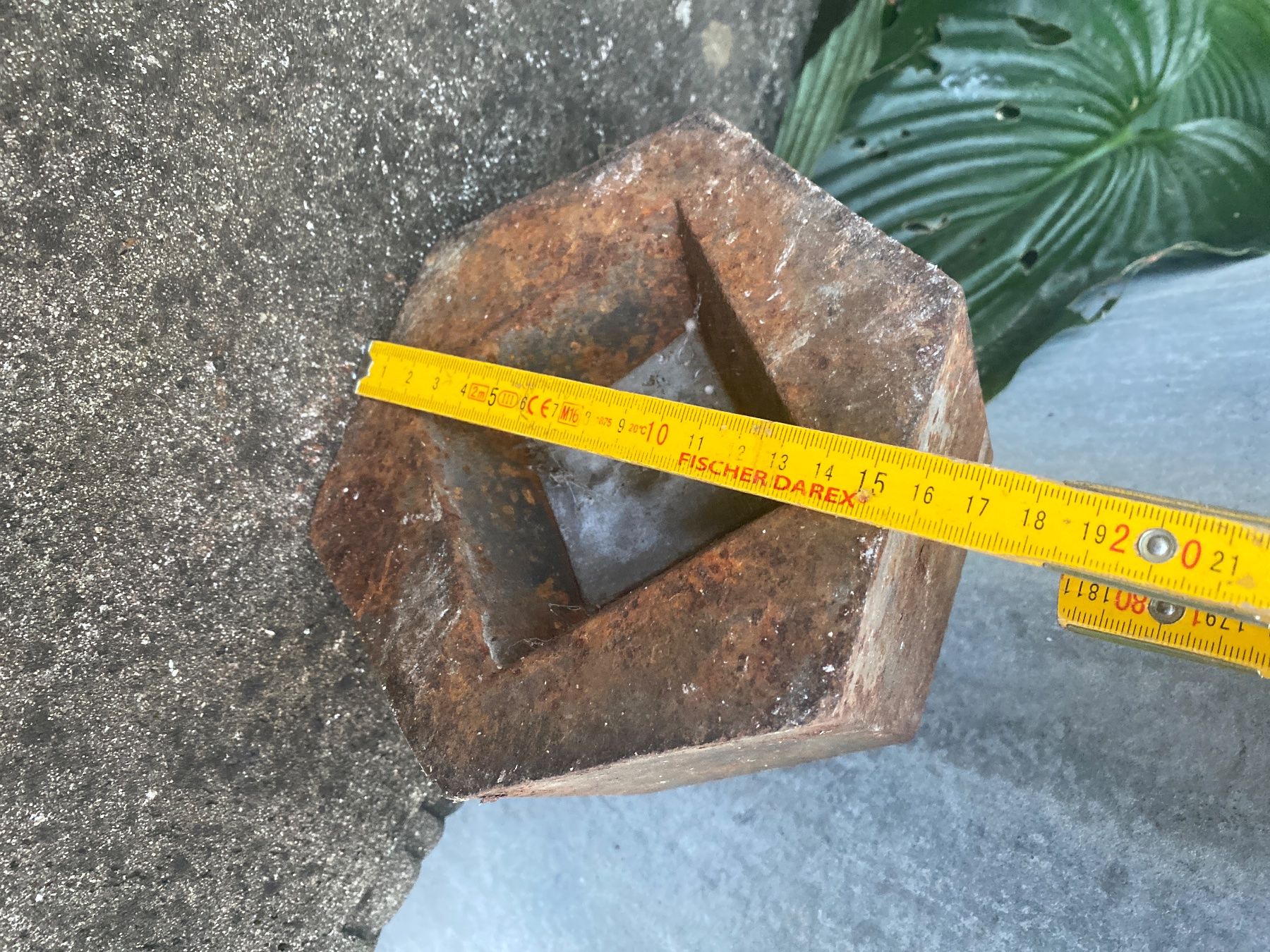 Bilance e pesi: Poids ancien 10 kilo – Usato da Lajoux JU venduto da Briard0 4