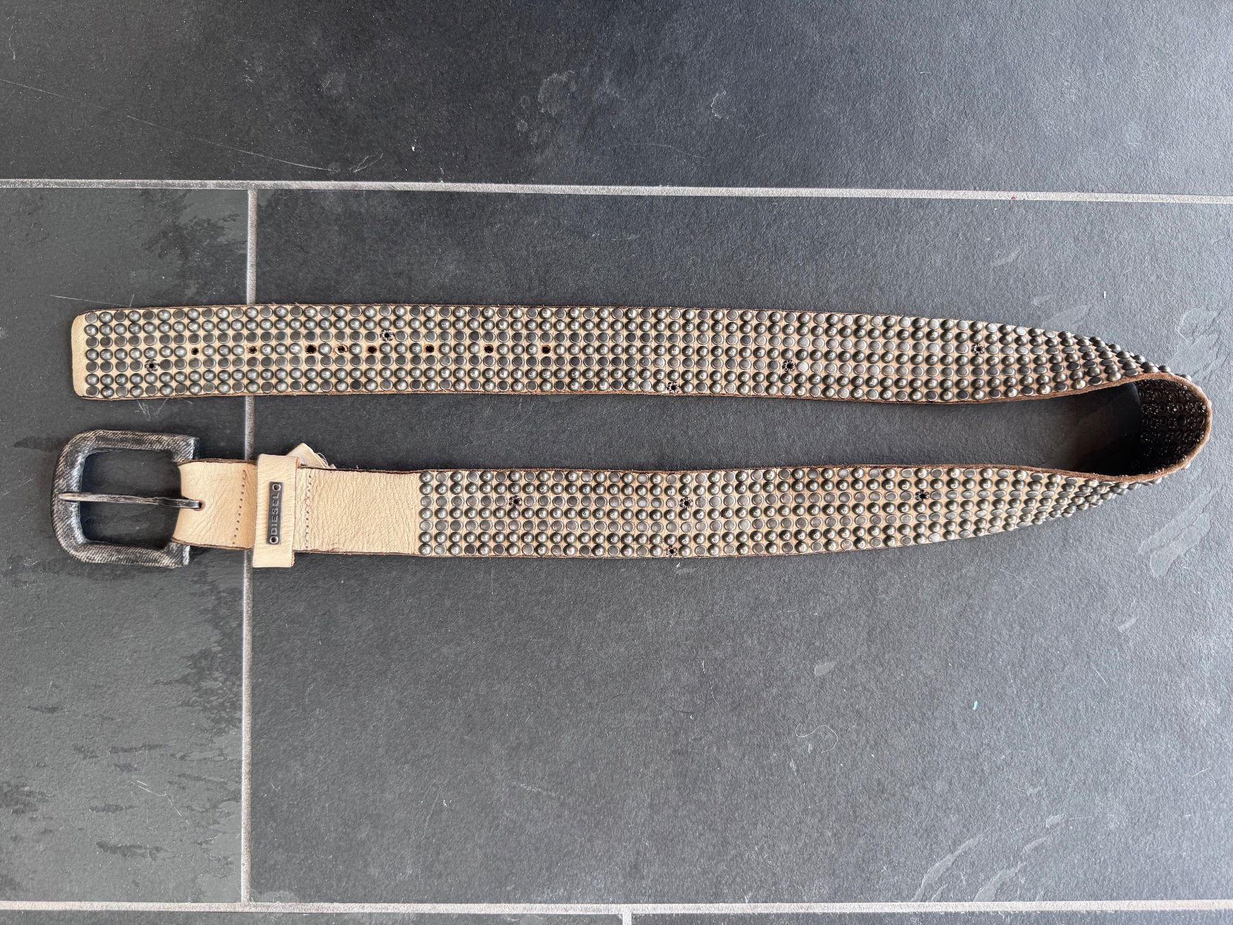 Diesel Cinture: Diesel Nietengürtel Leder – Usato da Kriens venduto da saintstone