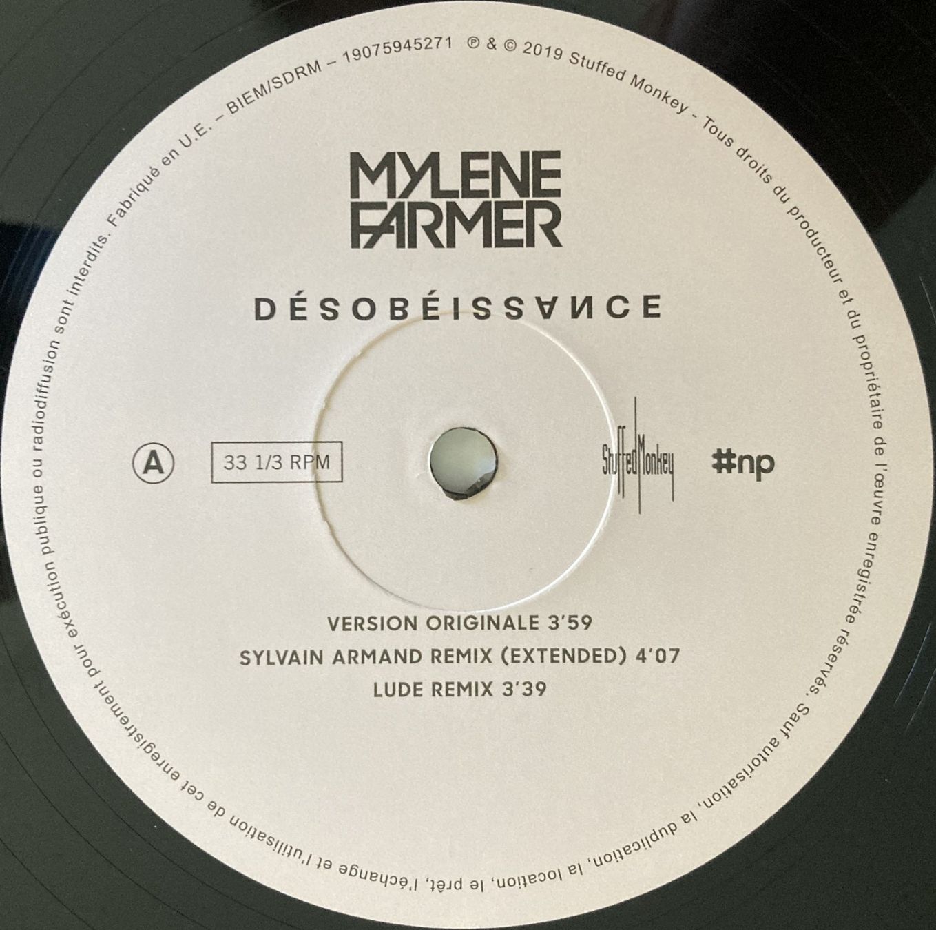Vinyles: MYLENE FARMER - DESOBEISSANCE – D'occasion à Bottens par hotter-than-hell 2