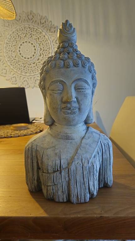 Figuren: Buddha Figur massiv – Gebraucht aus Arbon von Melonie 2