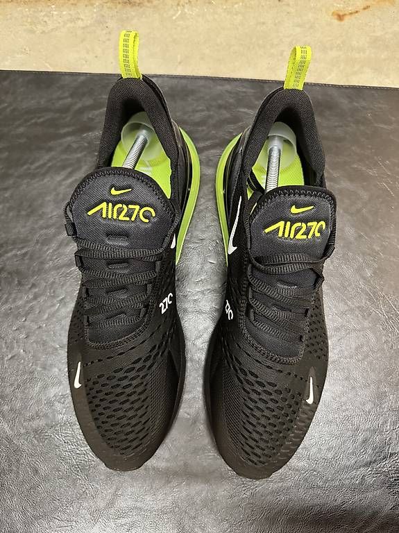Nike Scarpe da uomo: Nike Air Max 270 NEU! – Nuovo e nell'imballaggio originale da St. Gallen venduto da Maverik_HunterX 1