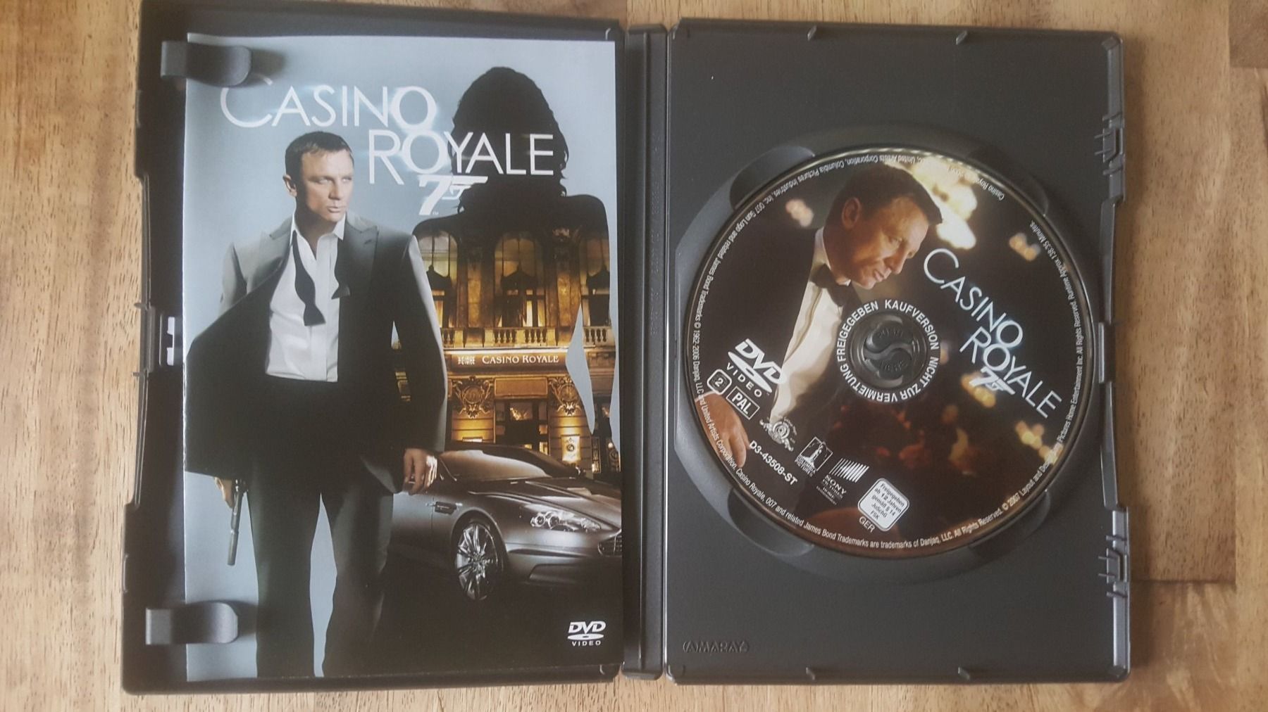 Tutti i DVDs: DVD 007 James Bond Casino Royal – Usato da Dierikon venduto da sanpaplo 2