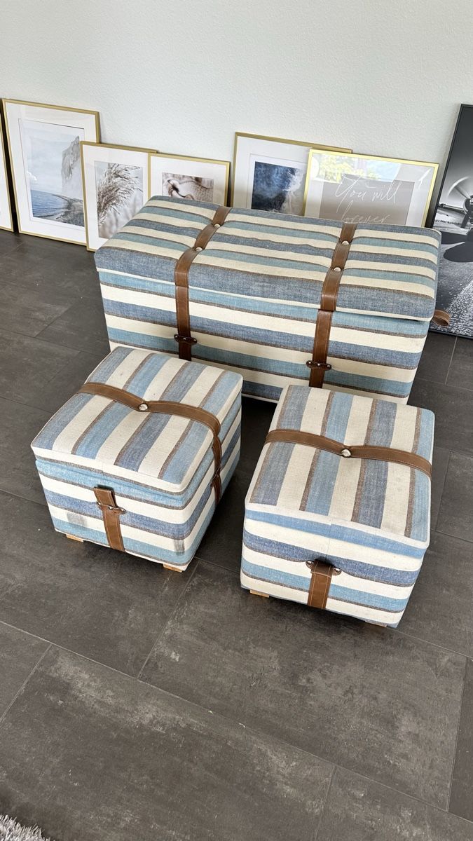 Westwing Sedie: Westwing / poufs / hocker – Usato da Walchwil venduto da Luxury_wardrobe
