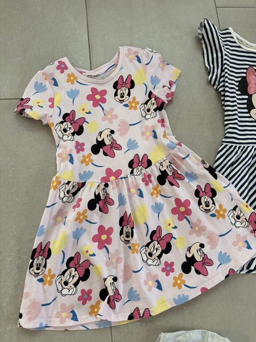 Lotti & Set di vestiti: Mädchen Kleider Paket Gr 98/104 – Usato da Wolfhausen venduto da lala_wolfhausen 1