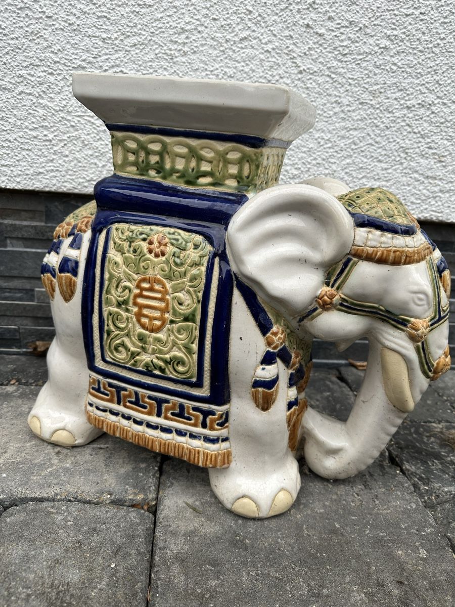 Sculture & Statue: Indischer Elefant aus Keramik 38cm – Usato da Lupsingen venduto da New-Haven