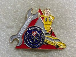 Ansteckpin 41: TCS