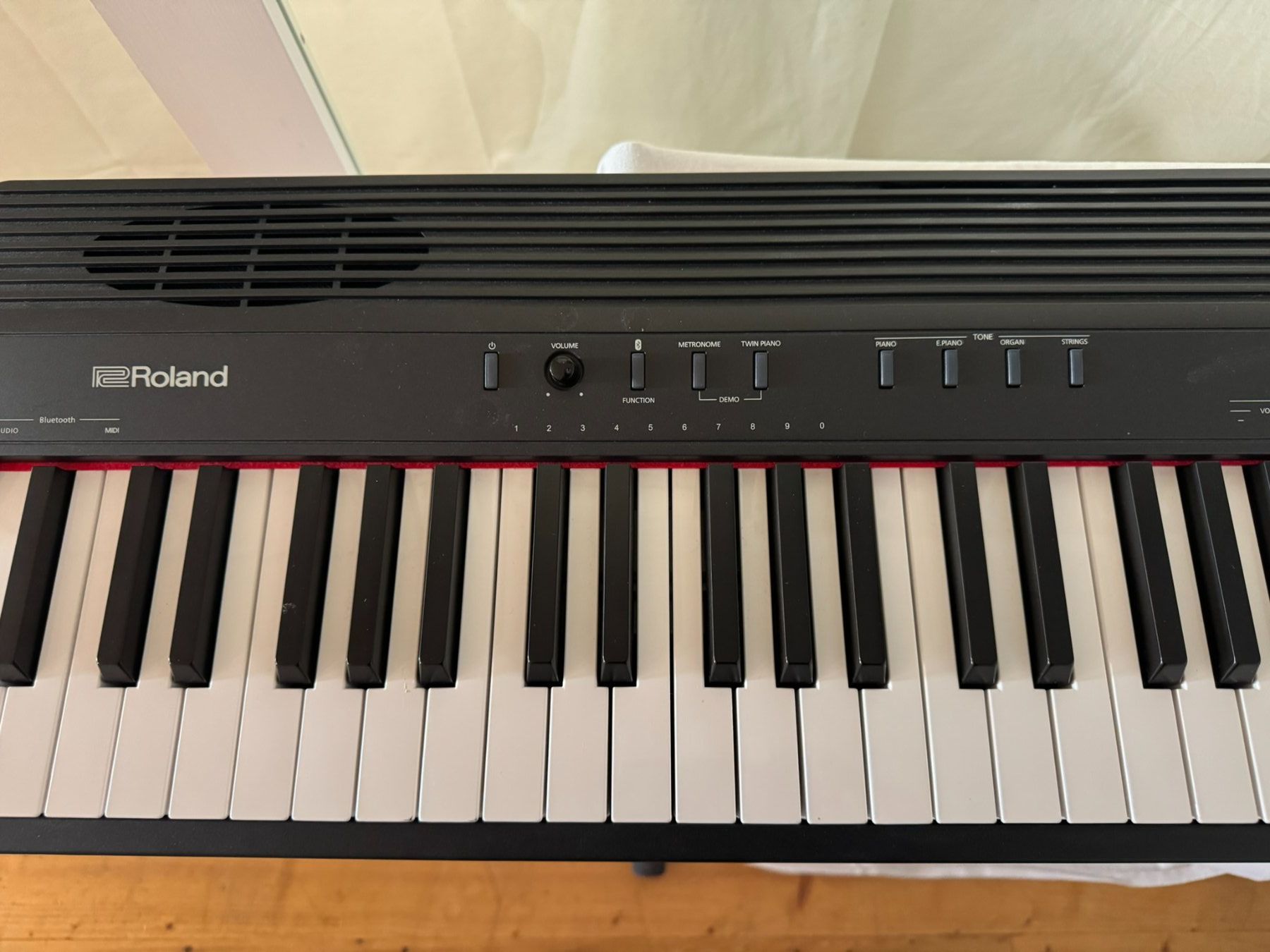 Roland Strumenti musicali: Roland Stage-Piano – Usato da Wiesendangen venduto da Musighuus_Schmidt 2