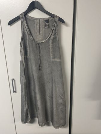 Nile Kleid 100% Seide, Gr.S