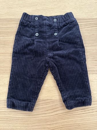 Cordhose dunkelblau Grösse 6 Monate