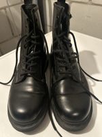 Dr. Martens Stiefel schwarz Leder guter Zustand