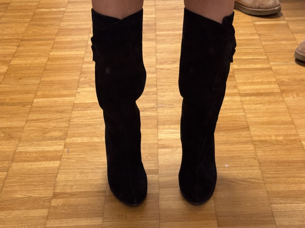 Balenciaga Scarpe da donna: Balenciaga Suede Wedge Boots – Nuovo (secondo la descrizione) da Zürich venduto da zurichwest 2