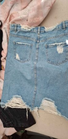 Jeansrock Denim hellblau mit Rissen akzeptabler Zustand