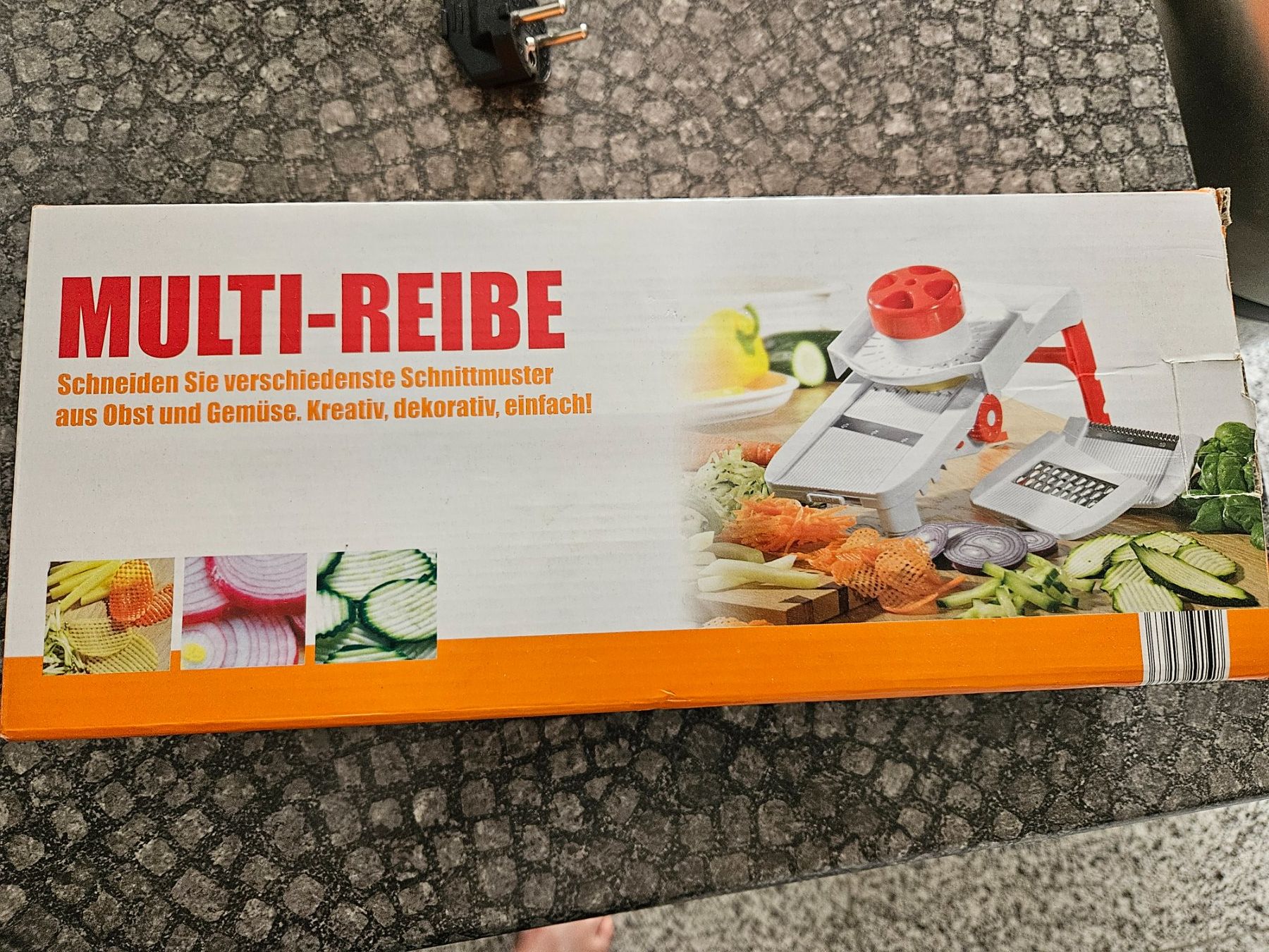 Elettrodomestici da cucina: Multi-Reibe Gemüseschneider mit 7 Einsätzen – Nuovo (secondo la descrizione) da Embrach venduto da Lilly2021