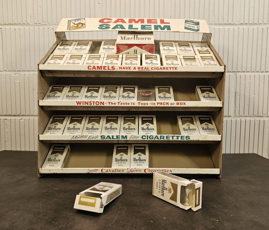 CAMEL SALEM USA Cigarettes Shelf, Zigaretten Verkaufsständer Kaufen