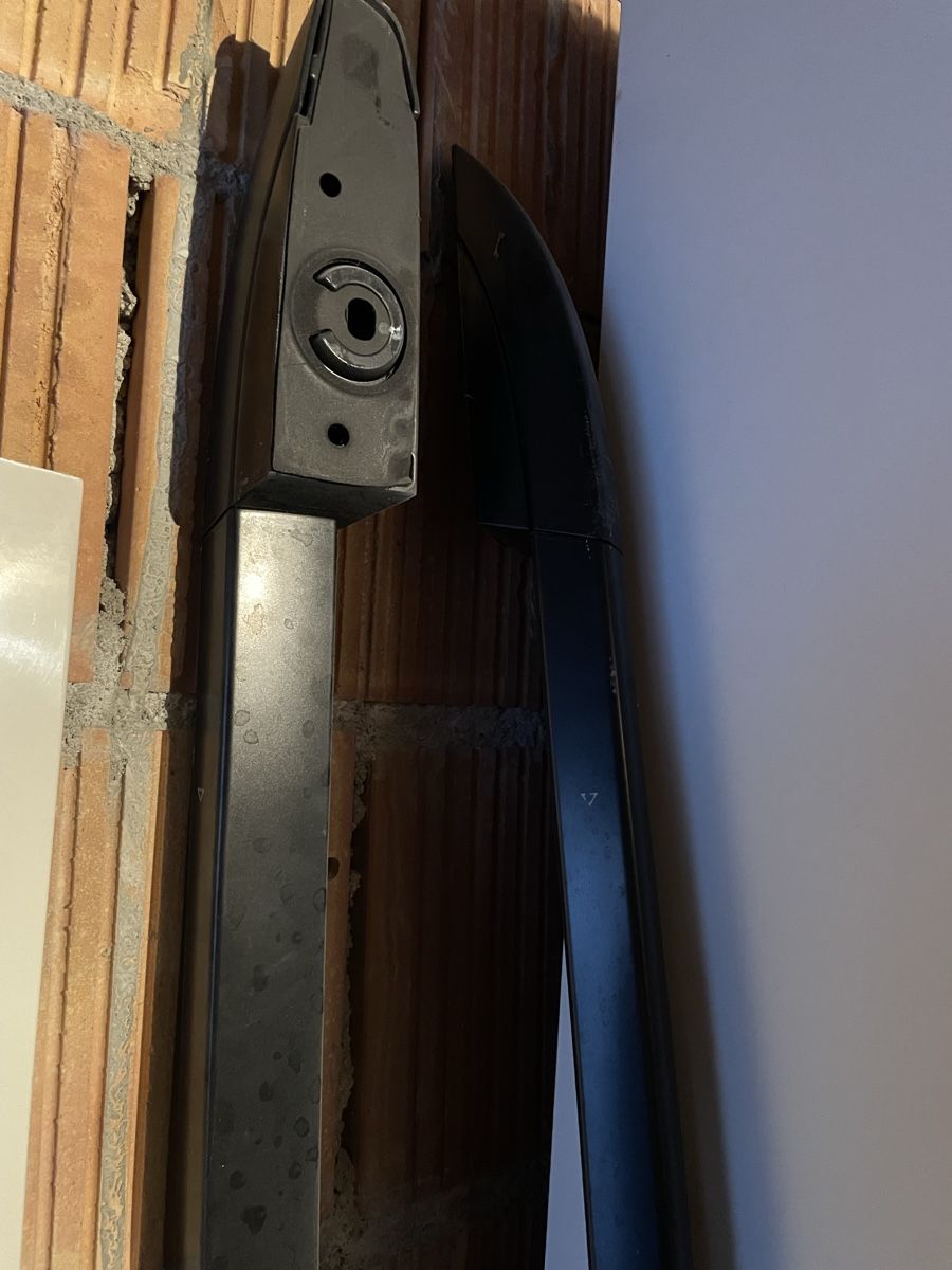 VW Barres de toit: Dach Streben Orginal VW Caddy – Neuf (Voir description) à bad ragaz par menschmaier 1