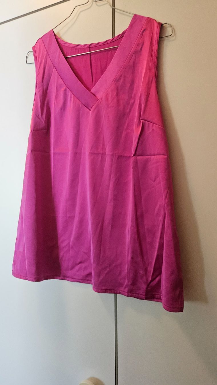 Top: Top rosa tg.L poliestere – Usato da Melano venduto da H-Sara