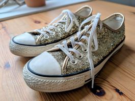 Converses Gold gr. 37