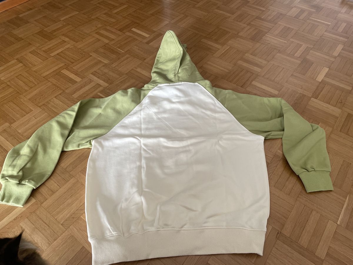 Pullover & Sweatshirts: HONGDAROOD felpa con cappuccio – Neu (gemäss Beschreibung) aus Losone von Chanty1970 1