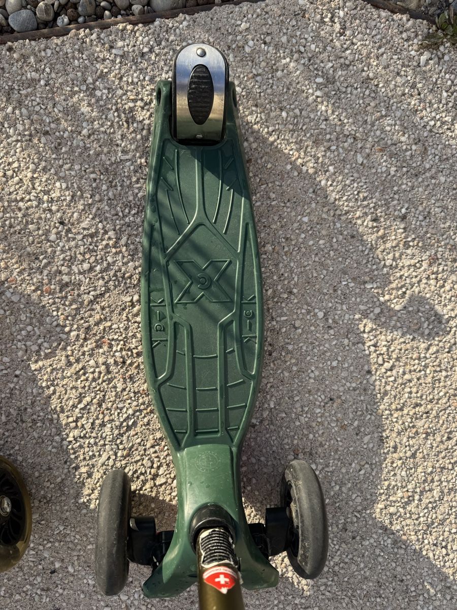 Micro Kickboard: Zwei micro Scooter – Usato da Zürich venduto da eliirs 2
