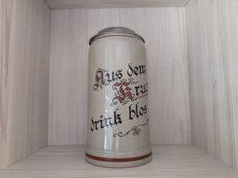 Bierkrug mit Zinndeckel und Spruch guter Zustand