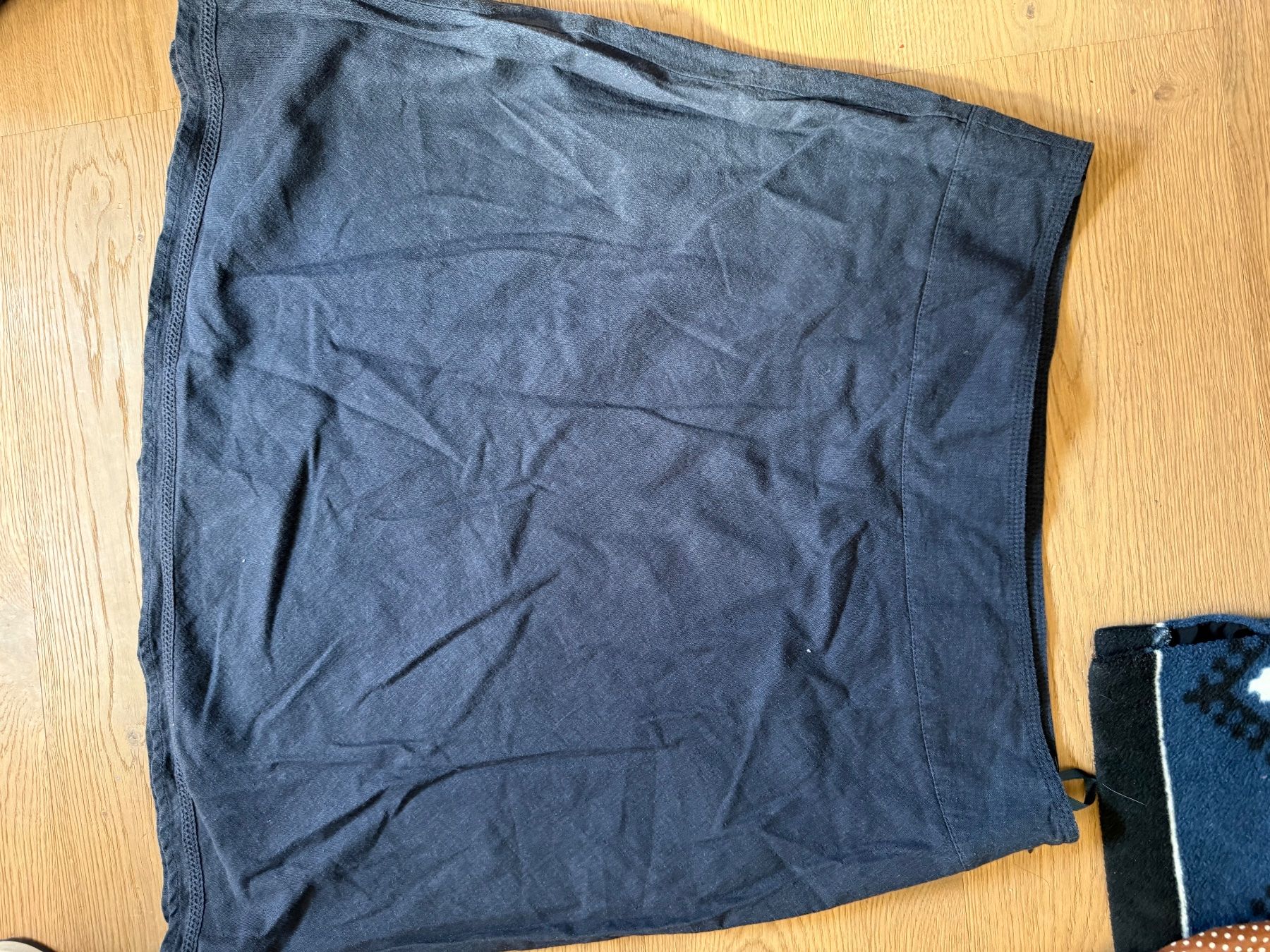 Lotti di vestiti: Kleider Paket M / L – Usato da Zürich venduto da Sashkica 7