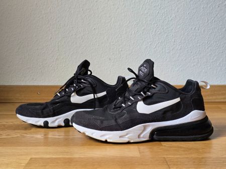 Nike Air Max 270 React - Grösse 44 Herrenschuhe