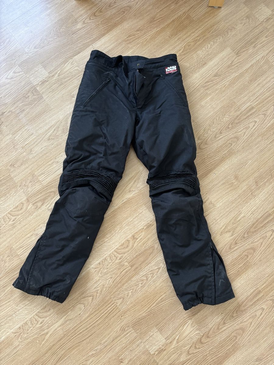 IXS Pantaloni: Motorradhose IXS  – Usato da Andwil SG venduto da Wilk1