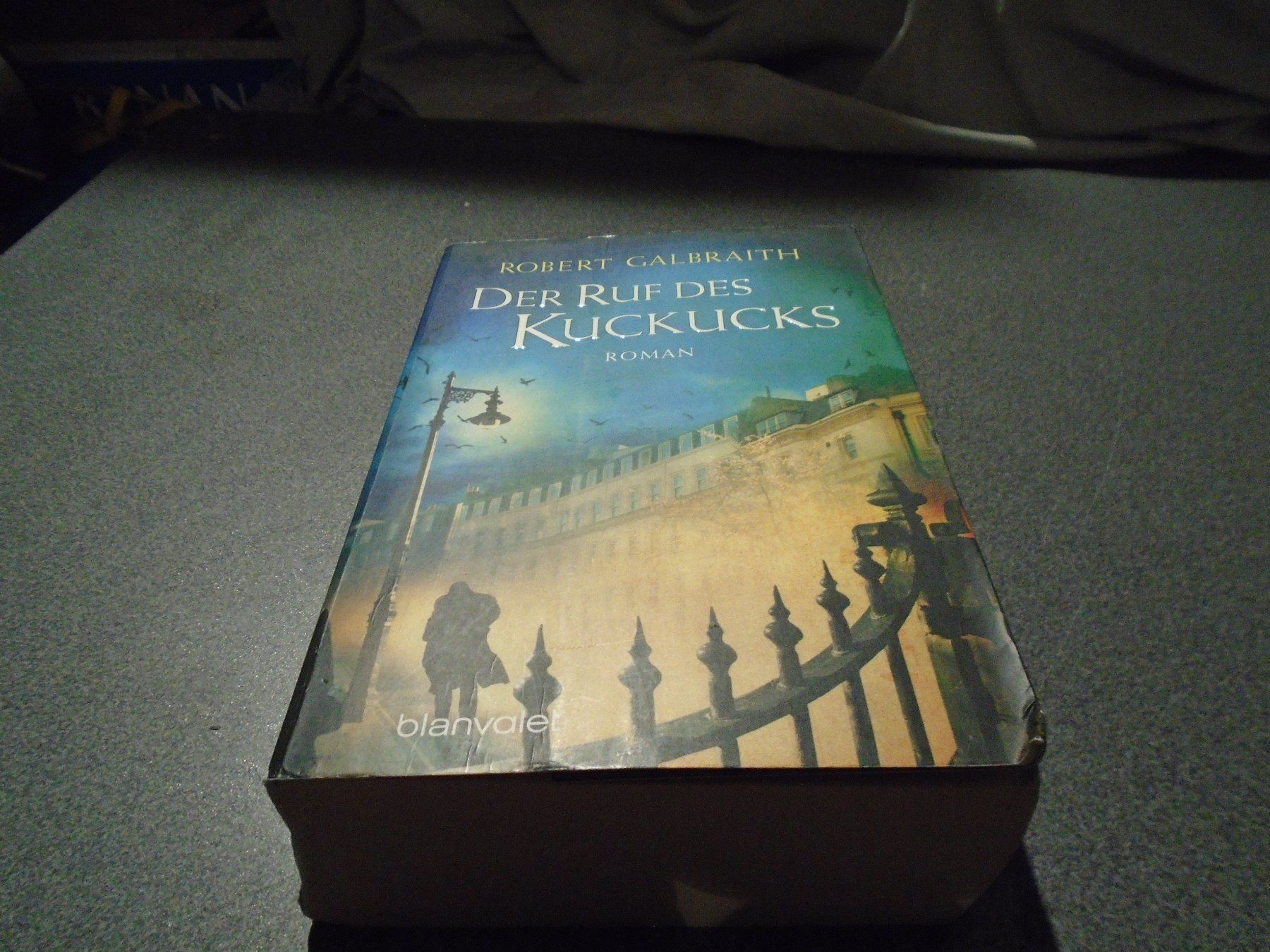 Bücher: Der Ruf des Kuckucks, Roman – Gebraucht aus Zürich von abraxas1291