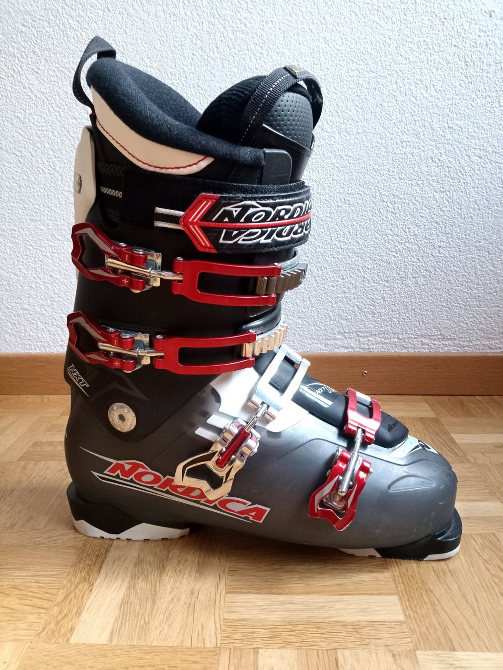 Nordica Herrenschuhe: Skischuhe – Gebraucht aus Fribourg von Mikele0 1