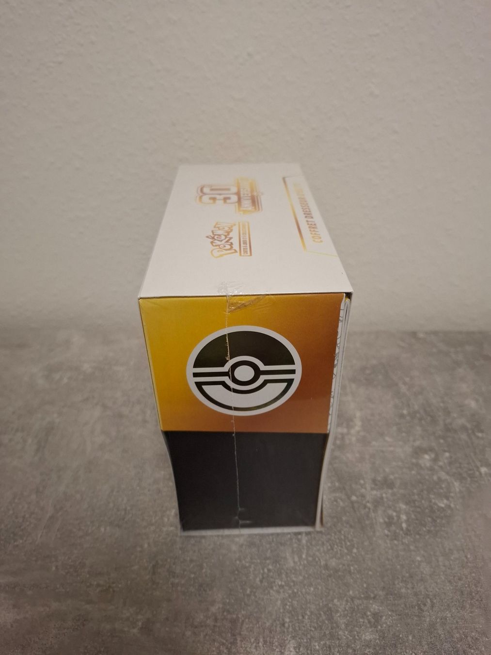 Pokémon Carte collezionabili: 30th Celebration Elite Trainer Box -FR- , 30th Anniversary – Nuovo e nell'imballaggio originale da Winterthur venduto da andrekeller95 3