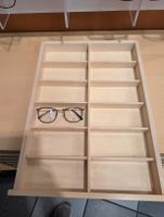Schubladenkorpus mit 12 Kleinschubladen 