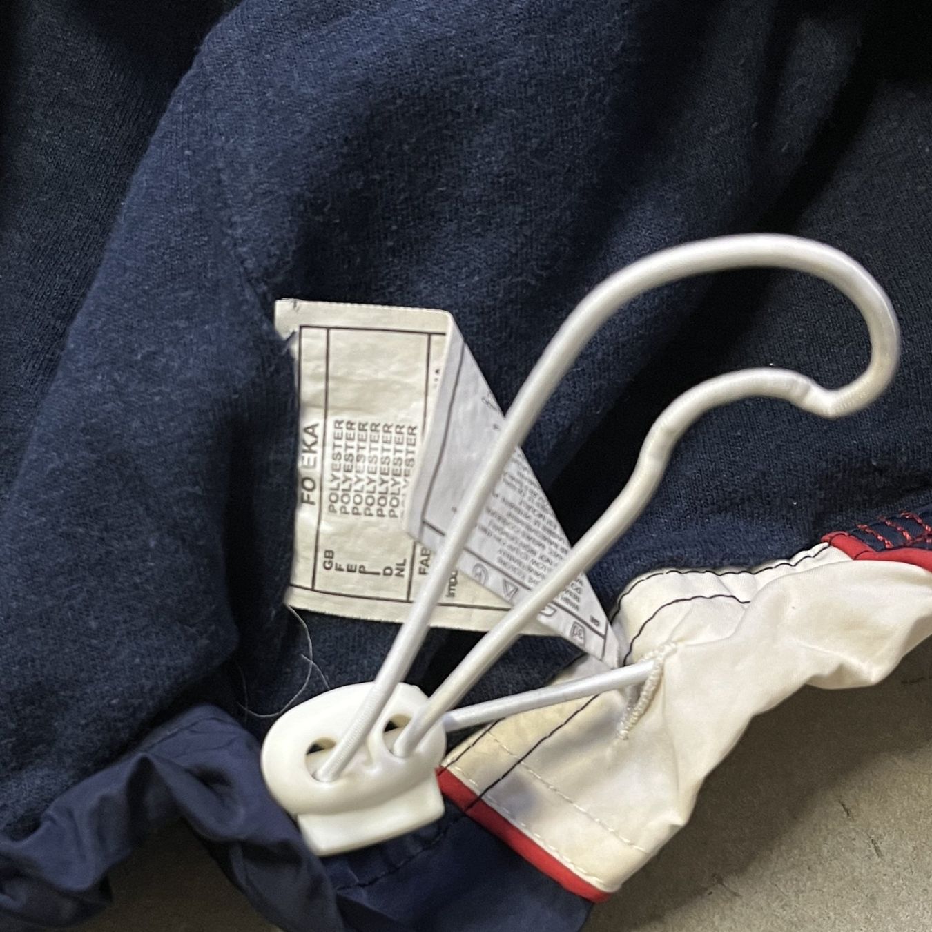 Nike Giacche: Vintage Nike Trackjacket (L) – Nuovo (secondo la descrizione) da Chamoson venduto da Sapoloshop 2