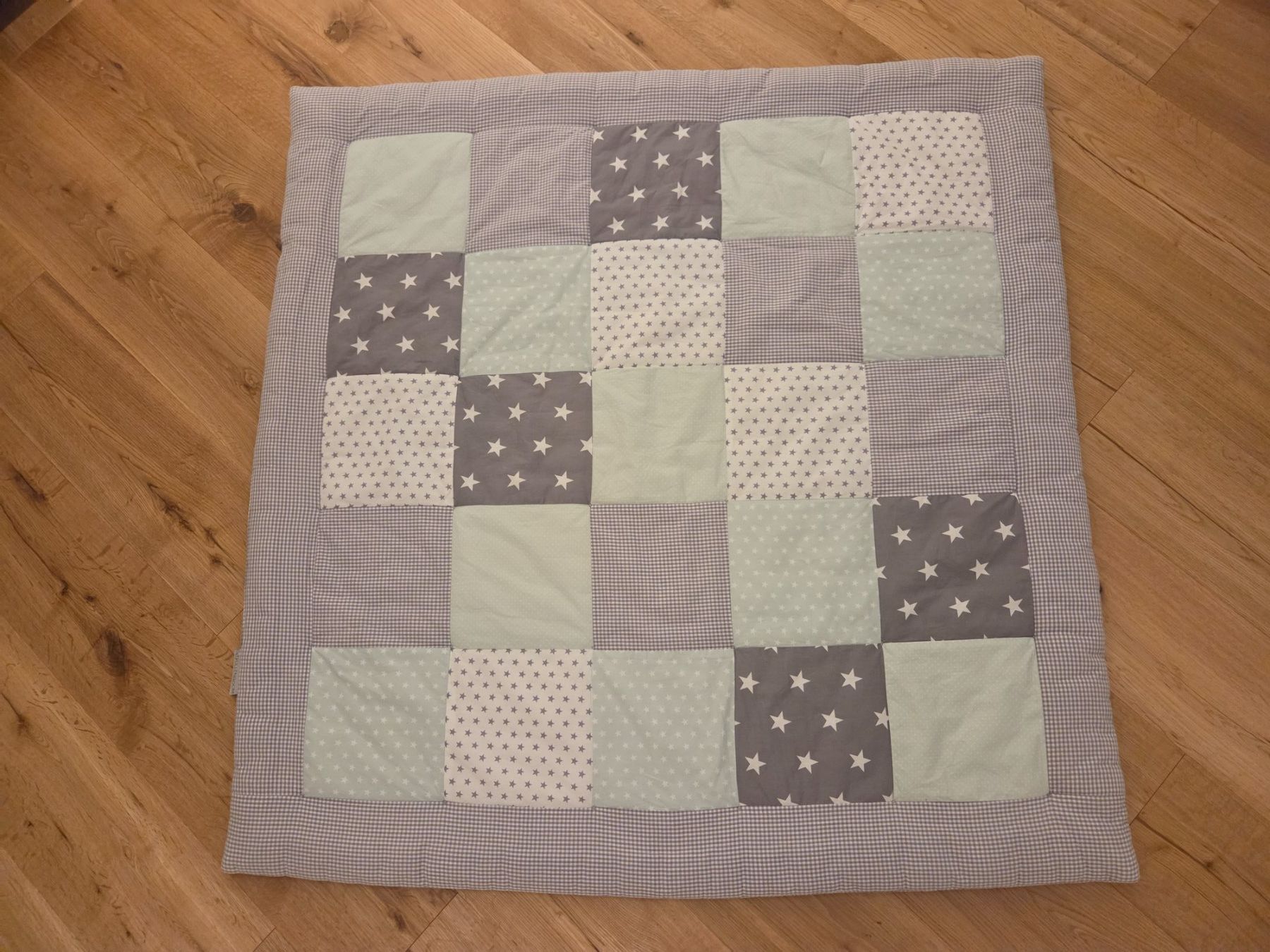 Spielmatte: Krabbeldecke Ullenboom 115x115cm – Gebraucht aus Bremgarten AG von sabrownie