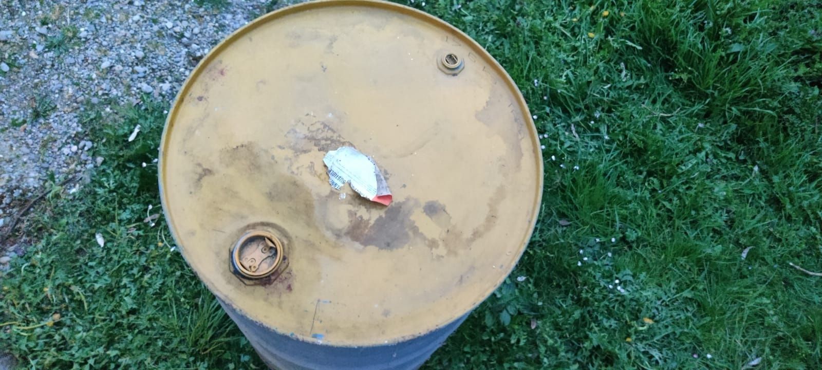 Accessori: 215 Liter Fass – Usato da Zürich venduto da M-CityB 1
