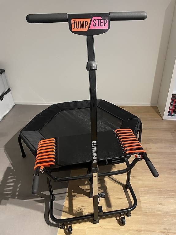 Trampoline: Fitness Trampolin Jump Step – Gebraucht aus Trimmis von Mungga