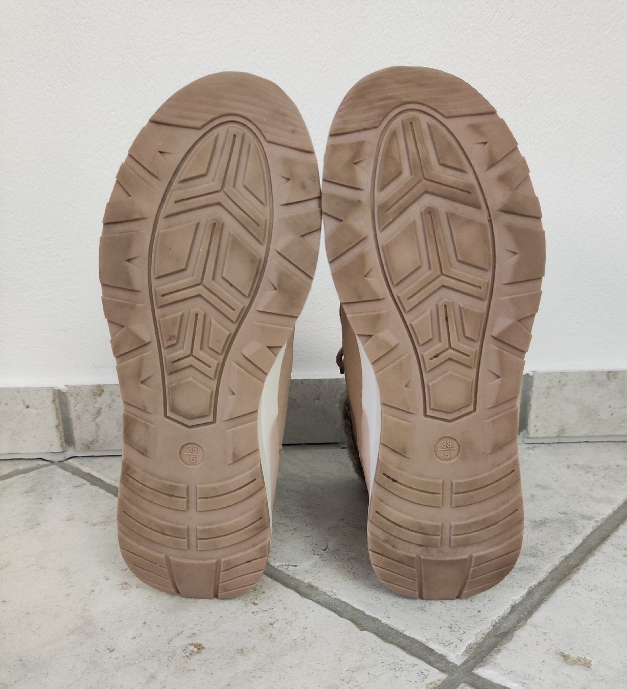 Scarpe da donna: Damen Winterschuh Grösse 38 – Usato da Chur venduto da Rodanisa 4