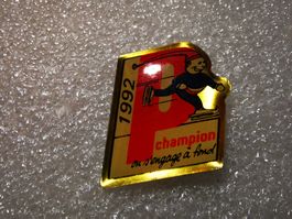 Ansteckpin 5: Champion 1994 "P"